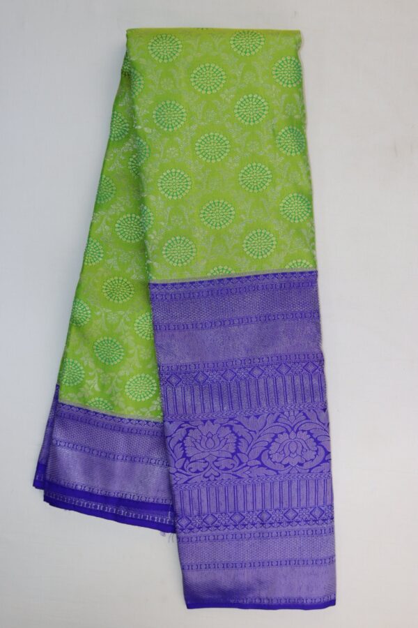 Graceful Green Kanjipuram Saree
