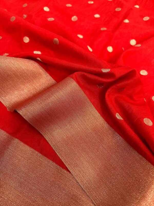 Nayanthara mam Inspired premium katan silk saree with zari pallu and blouse